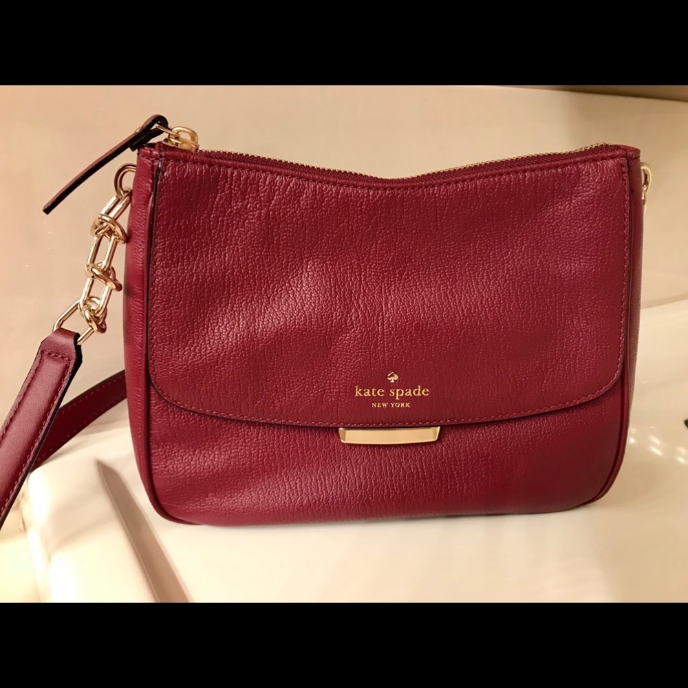 ♠️Kate Spade Raspberry  Leather Crossbody